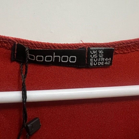 Dress - Picture 2 of 2